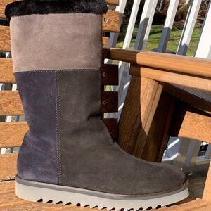 Women Aquatalia suede winter boots size 8.5 - made in Italy